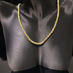 Corrente de ouro feminina tricolor 18k delicada e elegante. Joia versátil com três tons de ouro e ótimo custo-benefício.