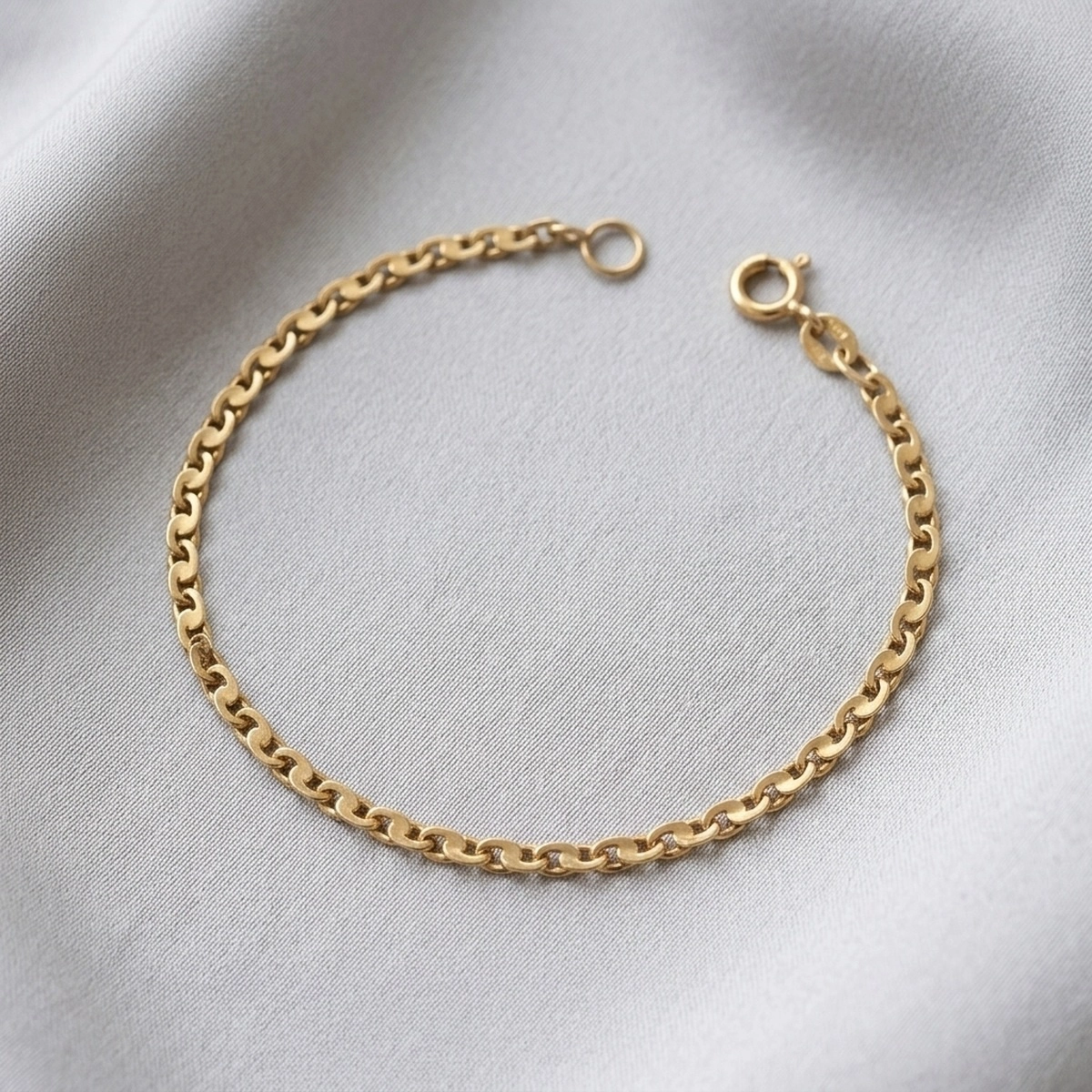 Pulseira cadena em ouro 18k: Corrente Cadena, da KMS Joias