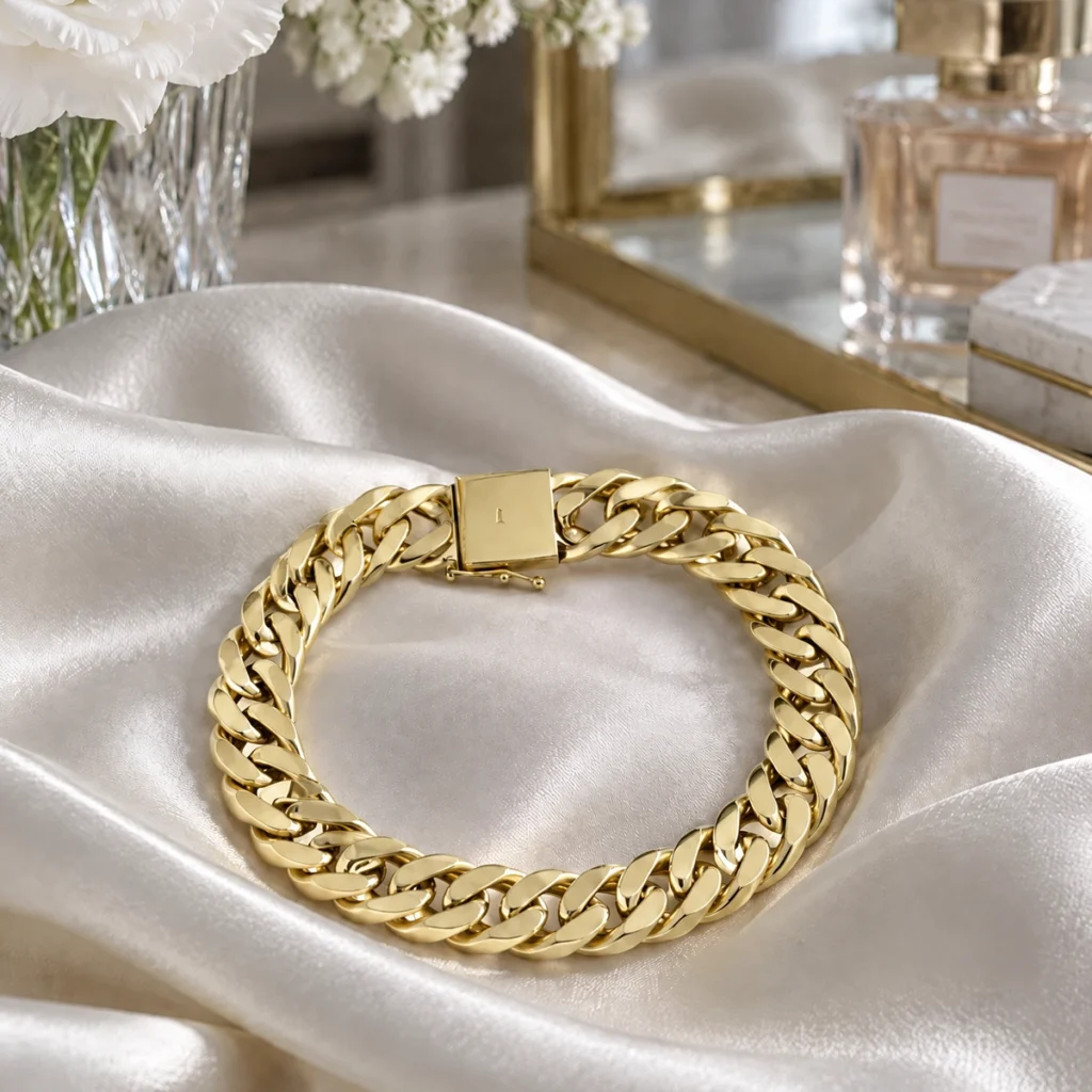 Pulseira de ouro feminina grossa em ouro 18k: Pulseira Grumet Largo, da KMS Joias