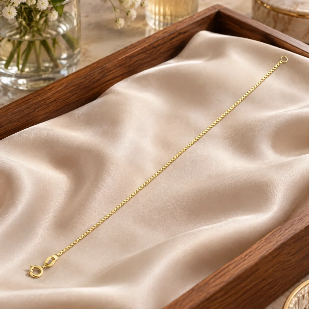 Pulseira piastrine feminina em ouro 18k: Pulseira Piastrine Fina, da KMS Joias