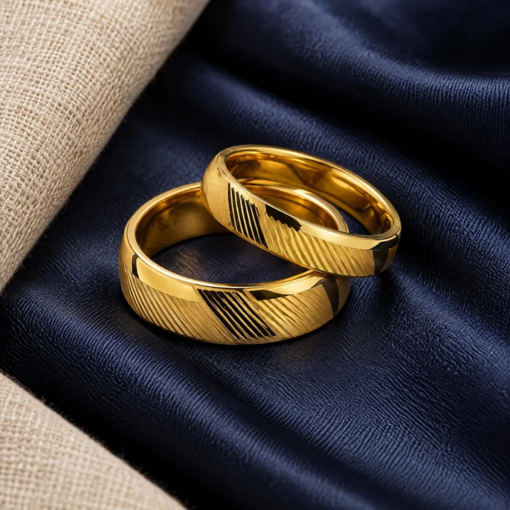 Aliança de Casamento Diamantada em Listras em ouro 18k, em foto de estúdio