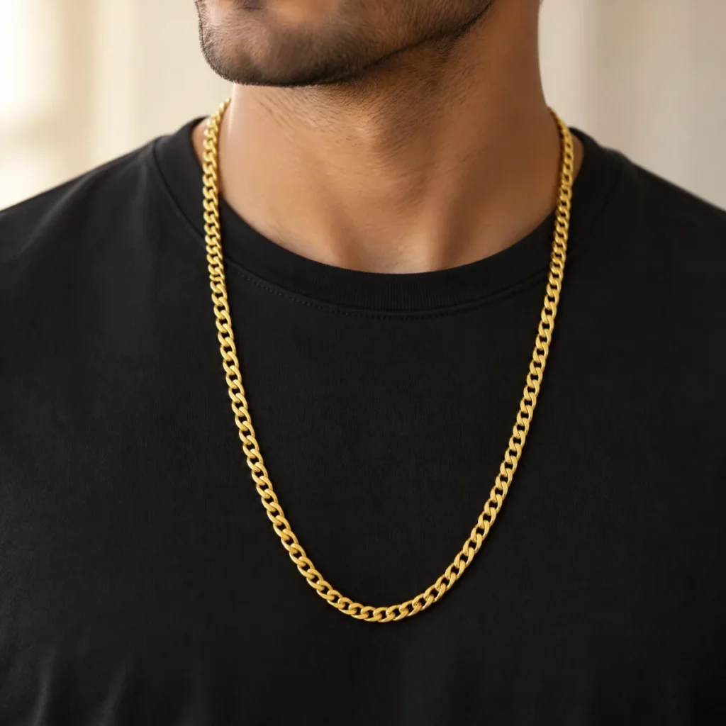 Corrente Grumet Ouro 18k, em uso por um homem