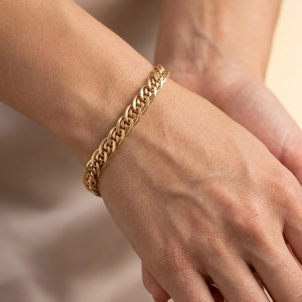 Pulseira majestade em ouro 18k vista em outro ângulo